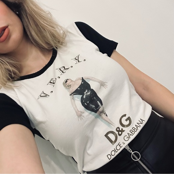 Authentic Vintage D&G Dolce & Gabbana Graphic Very T-shirt Size XS - Picture 5 of 15